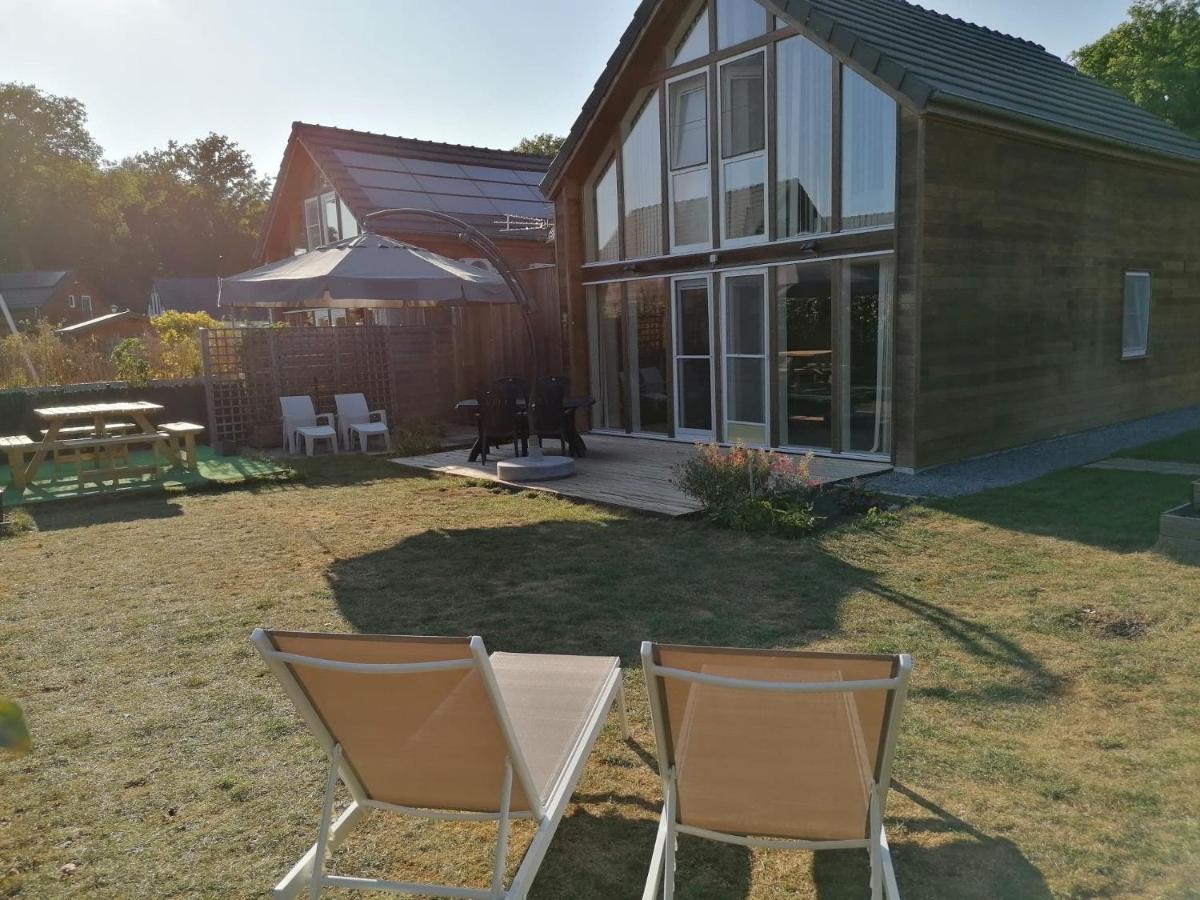 Maison 3 Chambres A 200 M De La Plage Des Lacs De L Eau D Heure Froid-Chapelle 外观 照片